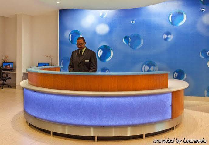 Springhill Suites Pittsburgh Southside Works Bagian luar foto