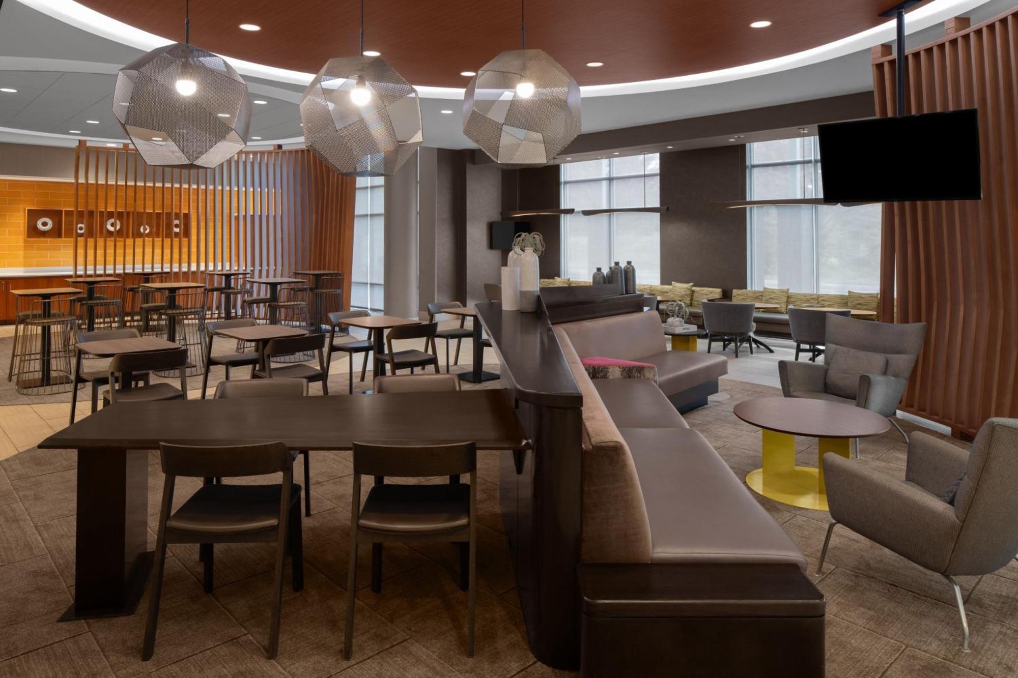 Springhill Suites Pittsburgh Southside Works Bagian luar foto