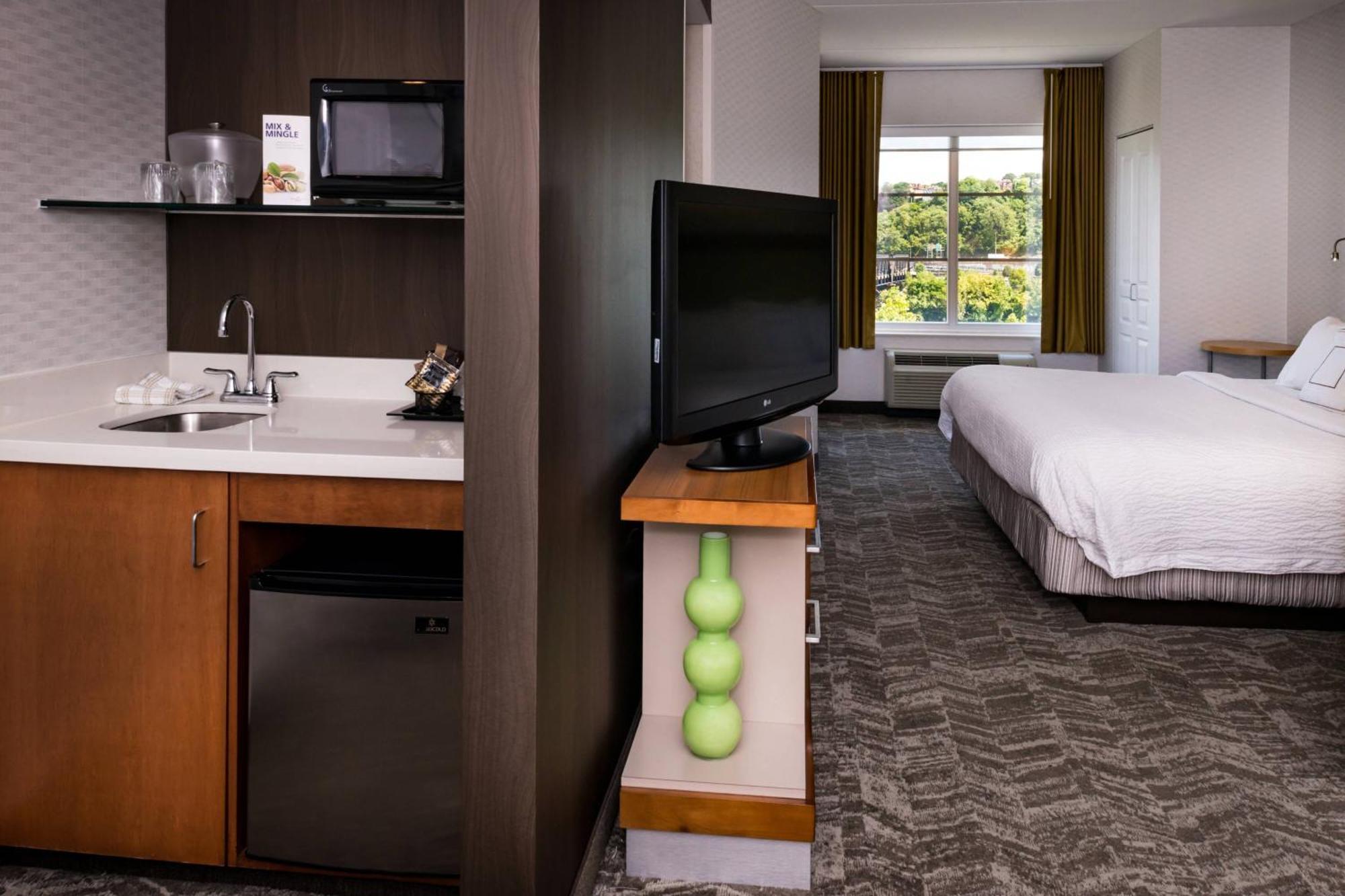 Springhill Suites Pittsburgh Southside Works Bagian luar foto