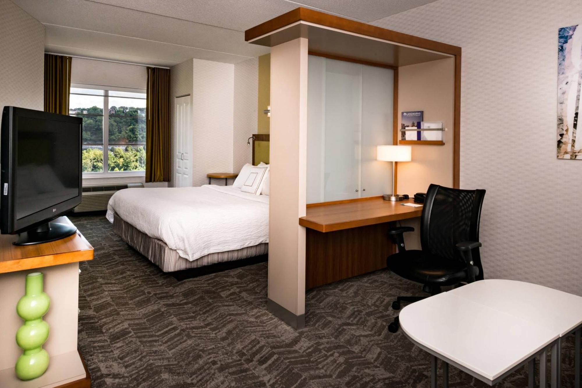 Springhill Suites Pittsburgh Southside Works Bagian luar foto