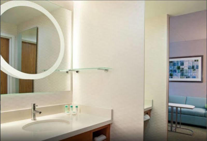 Springhill Suites Pittsburgh Southside Works Bagian luar foto